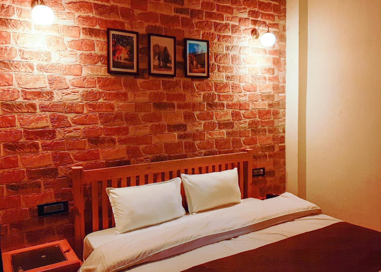 Hotel Oakland Landour Масурі Екстер'єр фото