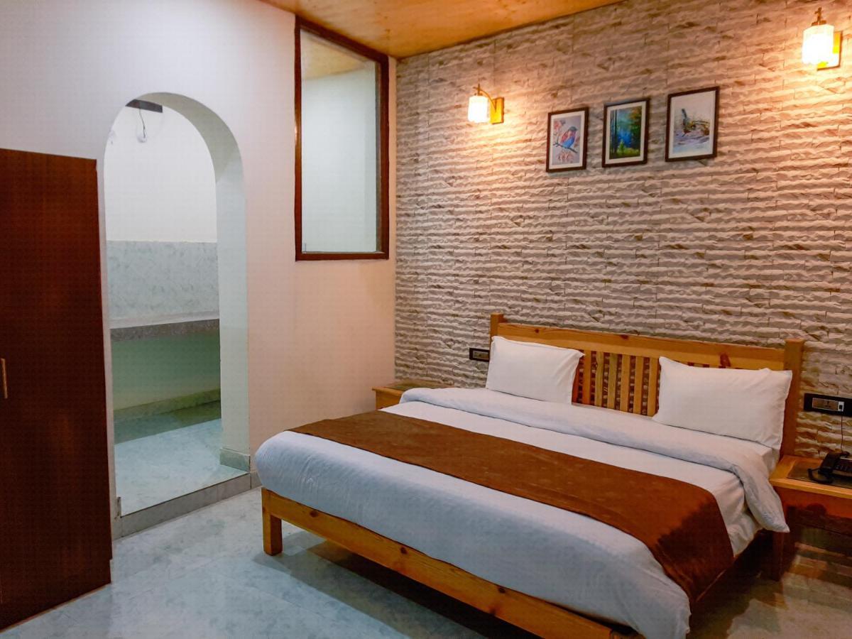 Hotel Oakland Landour Масурі Екстер'єр фото