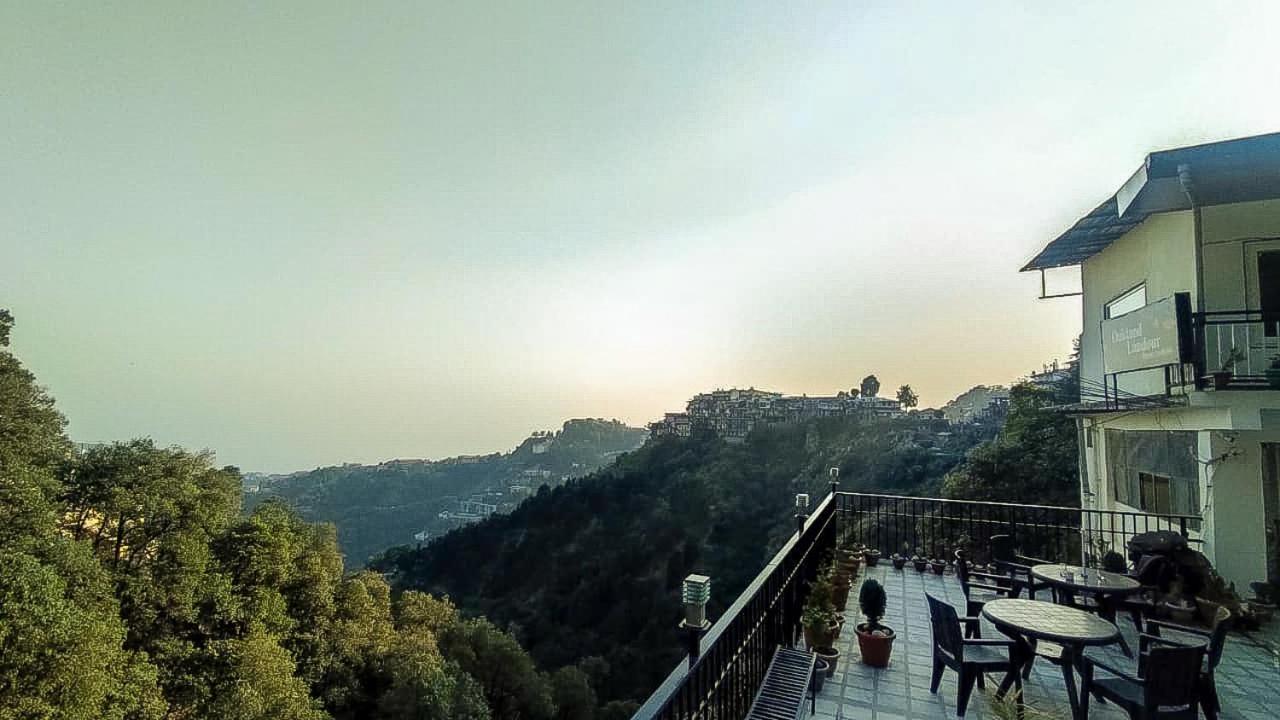 Hotel Oakland Landour Масурі Екстер'єр фото